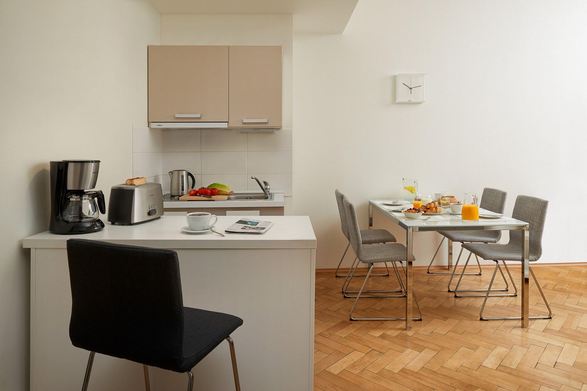Residence Vocelova Prague Exterior photo